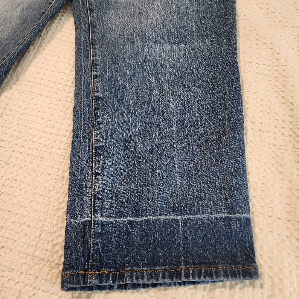 Universal Thread Women's Vintage Straight Classic Blue Denim Jeans Size 16R/33 - Picture 2 of 10